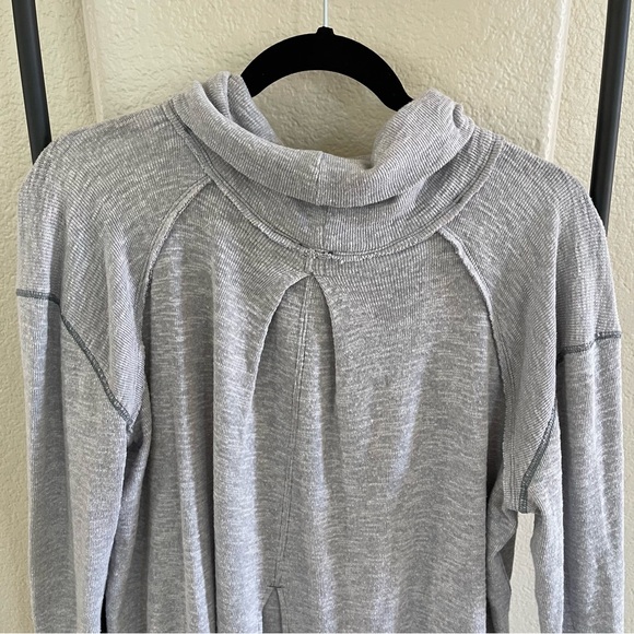 Free People, We The Free, Split Back Turtleneck Top | Size M - Picture 2 of 8